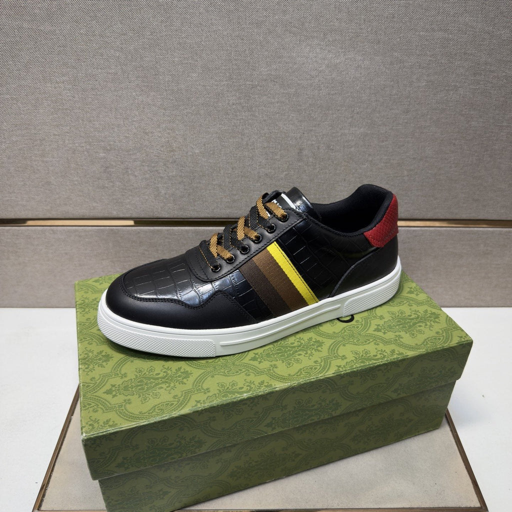 Gucci Black Stripe Low-Top Sneakers — side