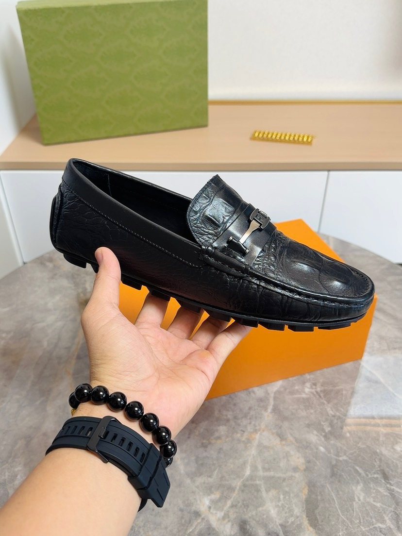 Fendi Black Textured Moc-Toe Loafers — detail