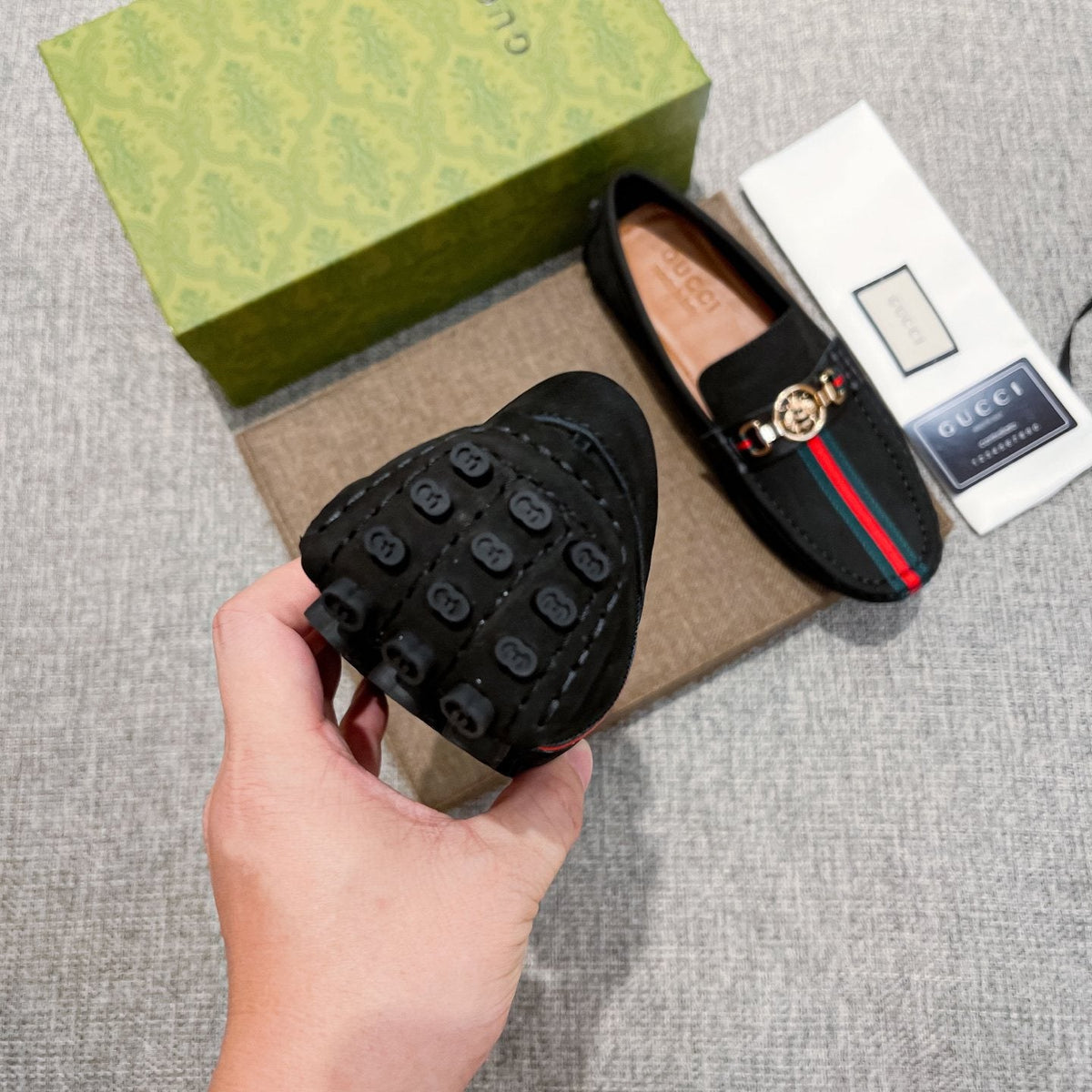 Gucci Black Stripe Driving Shoes — detail