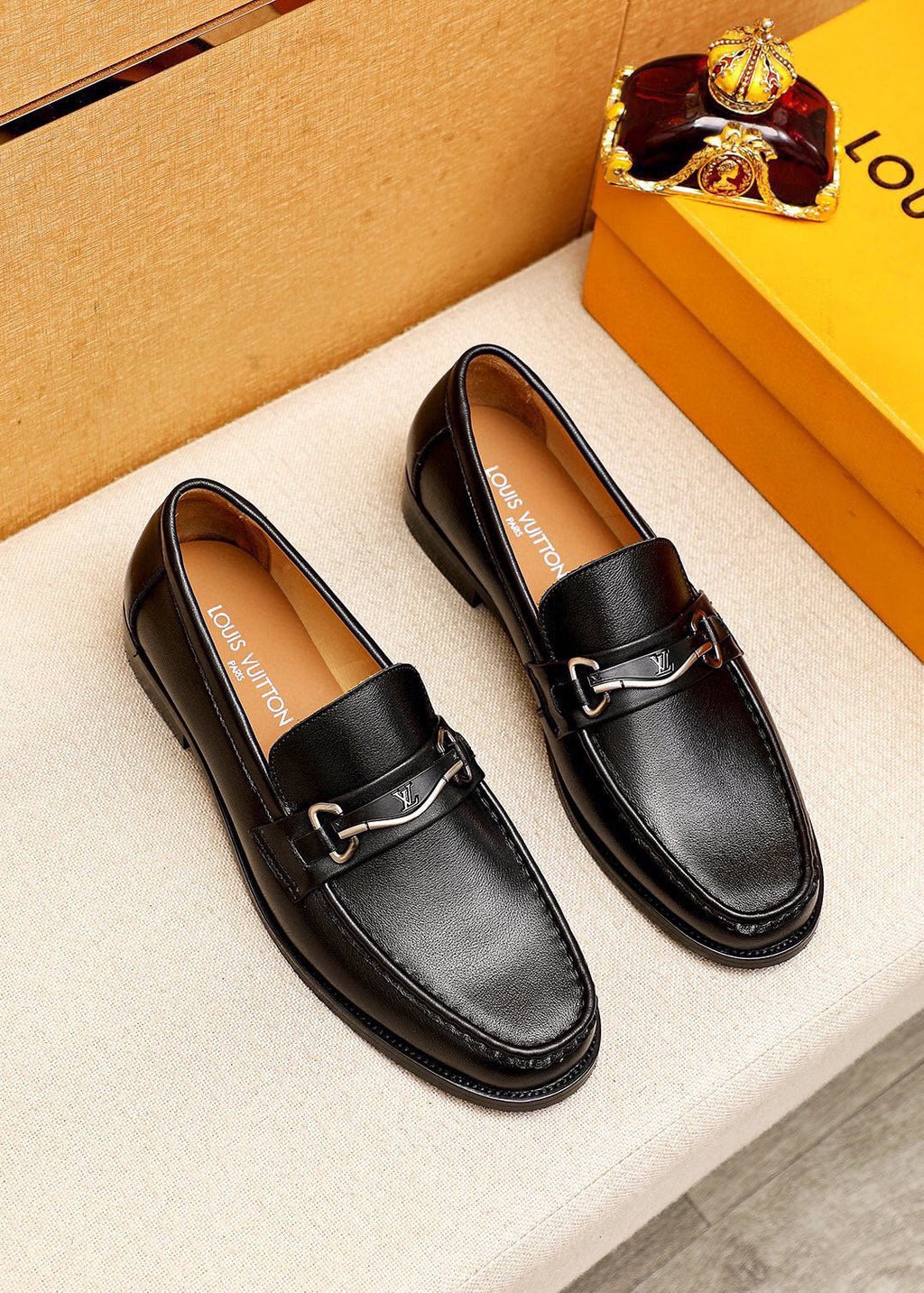 Louis Vuitton Black Leather Hardware Loafers — hero