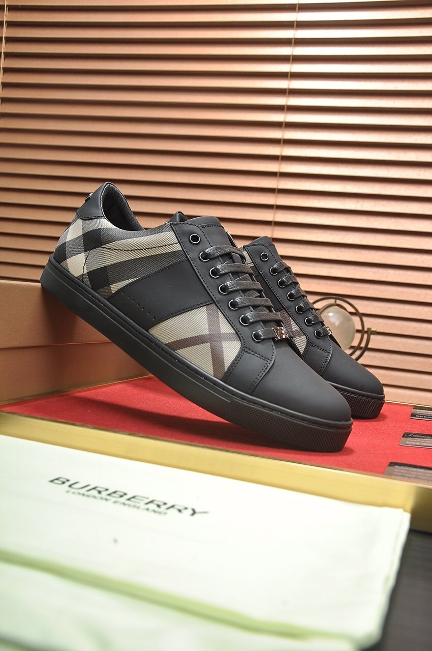 Burberry Check-Panel Low-Top Sneakers — front