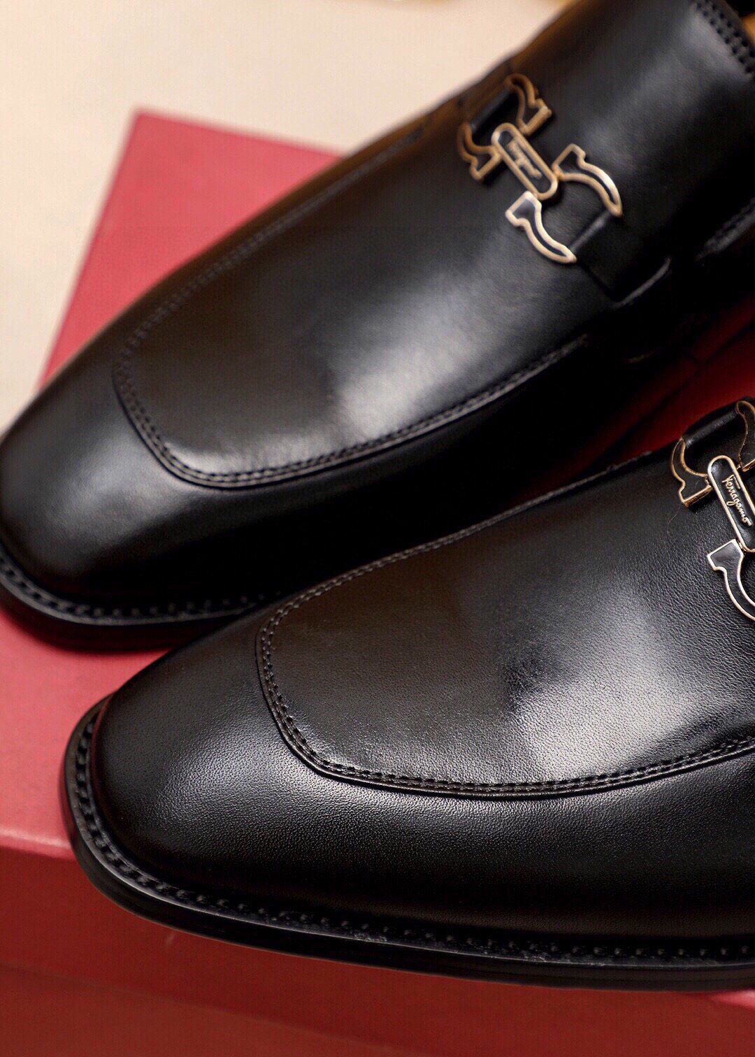 Ferragamo Leather Hardware Loafers — detail