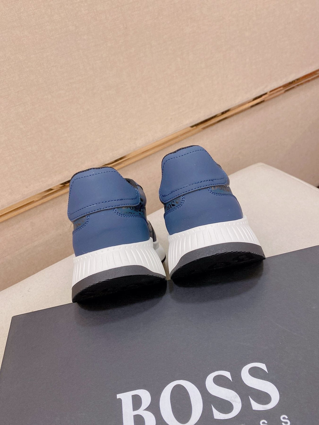 BOSS Textured Low-Top Sneakers — back